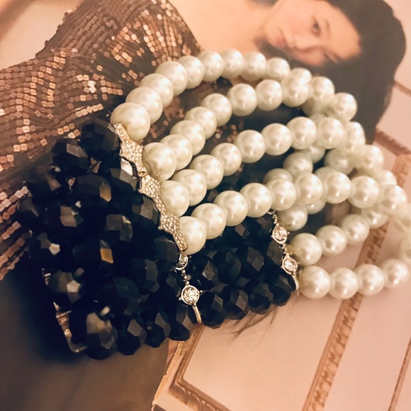 PEARL & JET BRACELET MULTI LAYER STRETCH  LUNA Beaded  NEW CONDITION - Picture 8 of 12